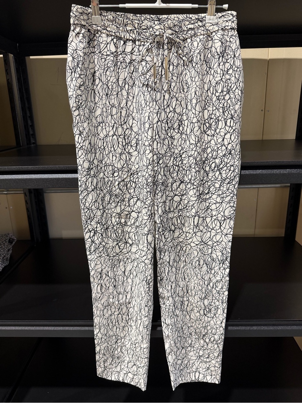 Diane von Furstenberg White Pants with Black Scribble Print